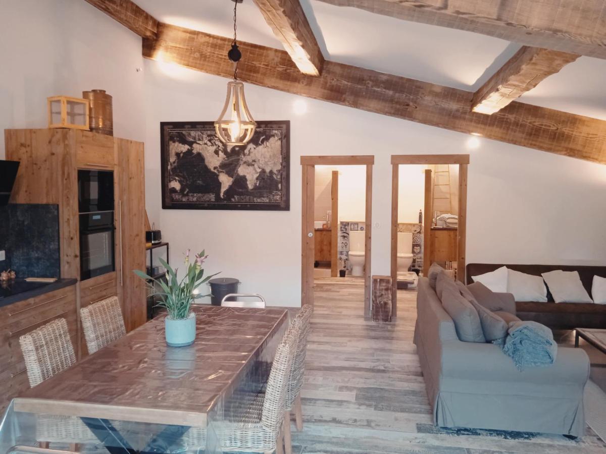 Gite Du Mas De La Finiere ,Avec Spa Interieur Шаторенар Экстерьер фото